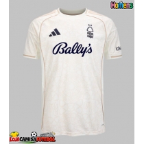 Camisa de Futebol Nottingham Forest Morgan Gibbs-White #10 Equipamento Secundário 2025-26 Manga Curta